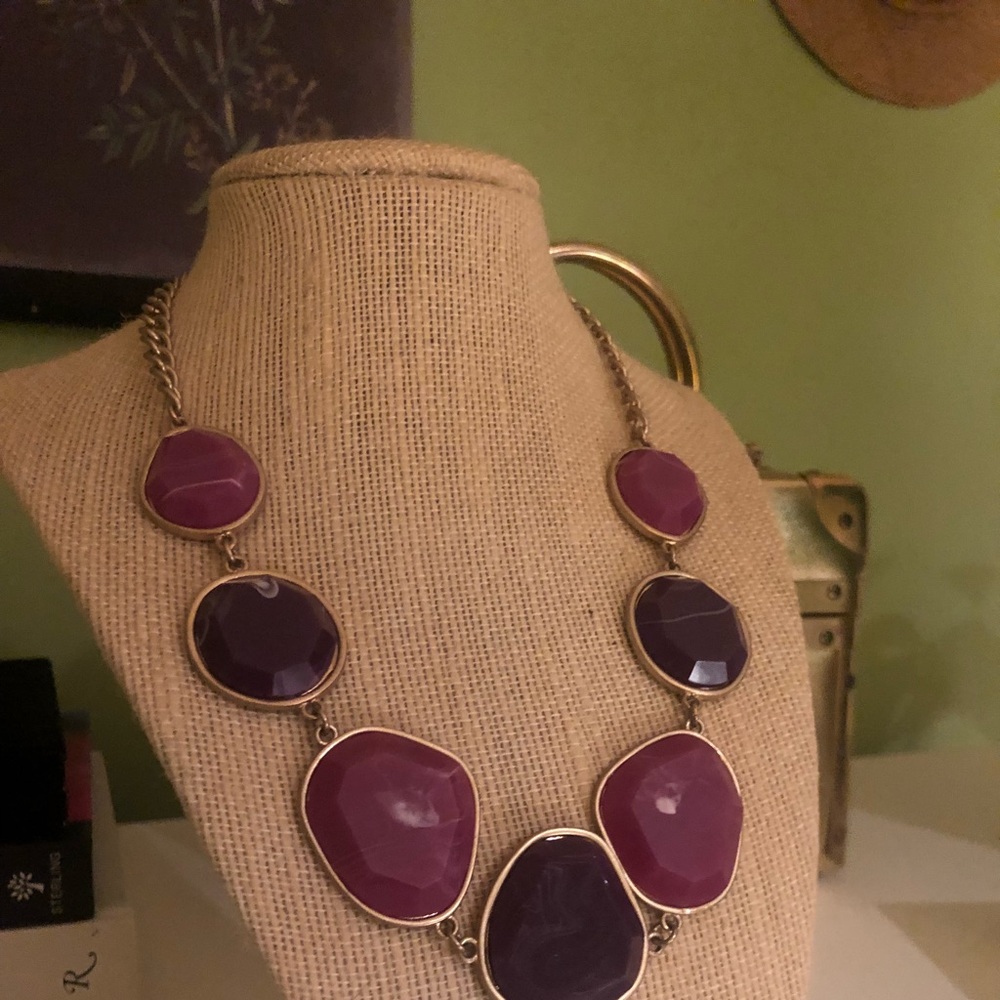 Statement necklace